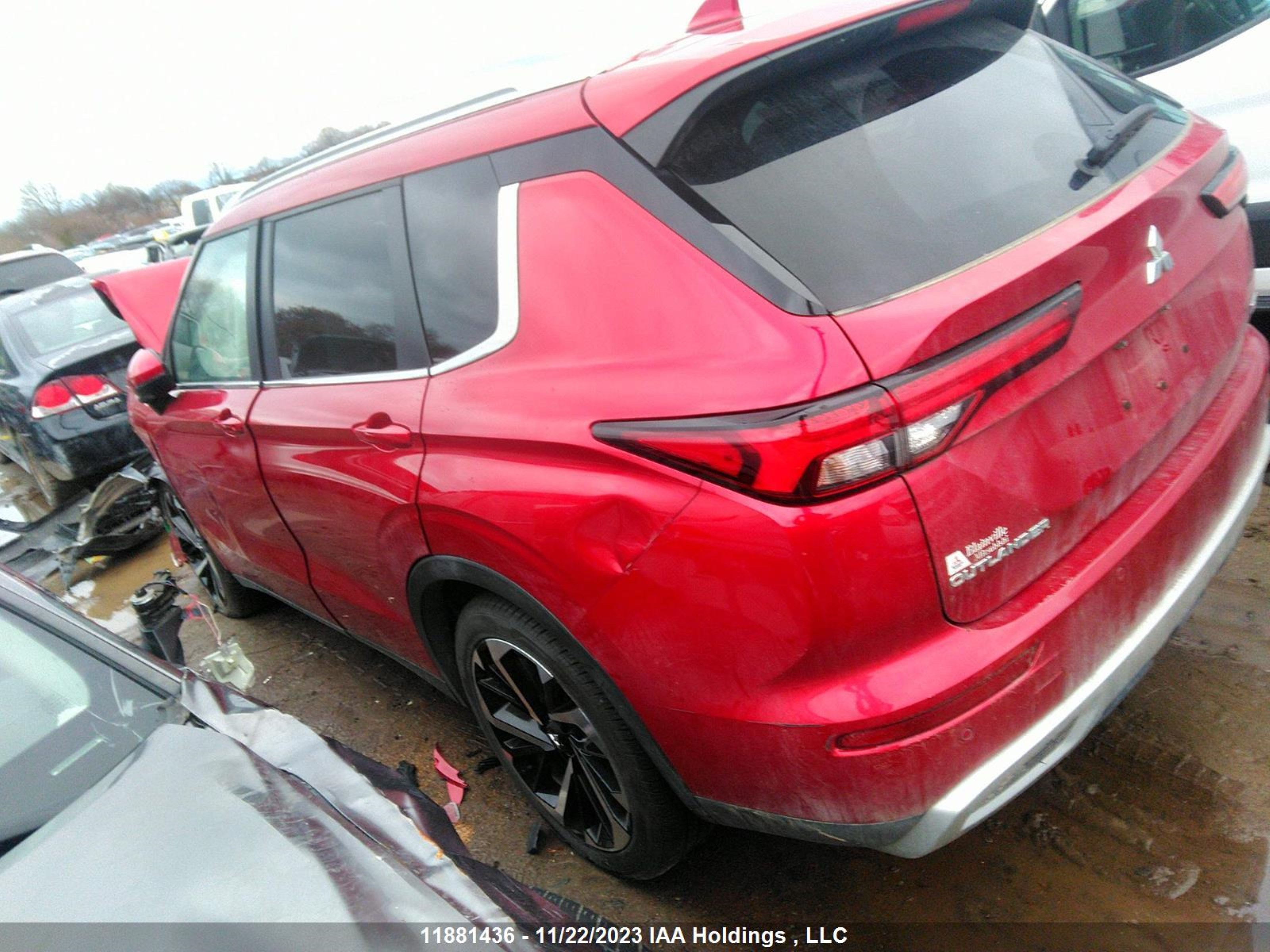 Photo 2 VIN: JA4J4UA85NZ620070 - MITSUBISHI OUTLANDER 