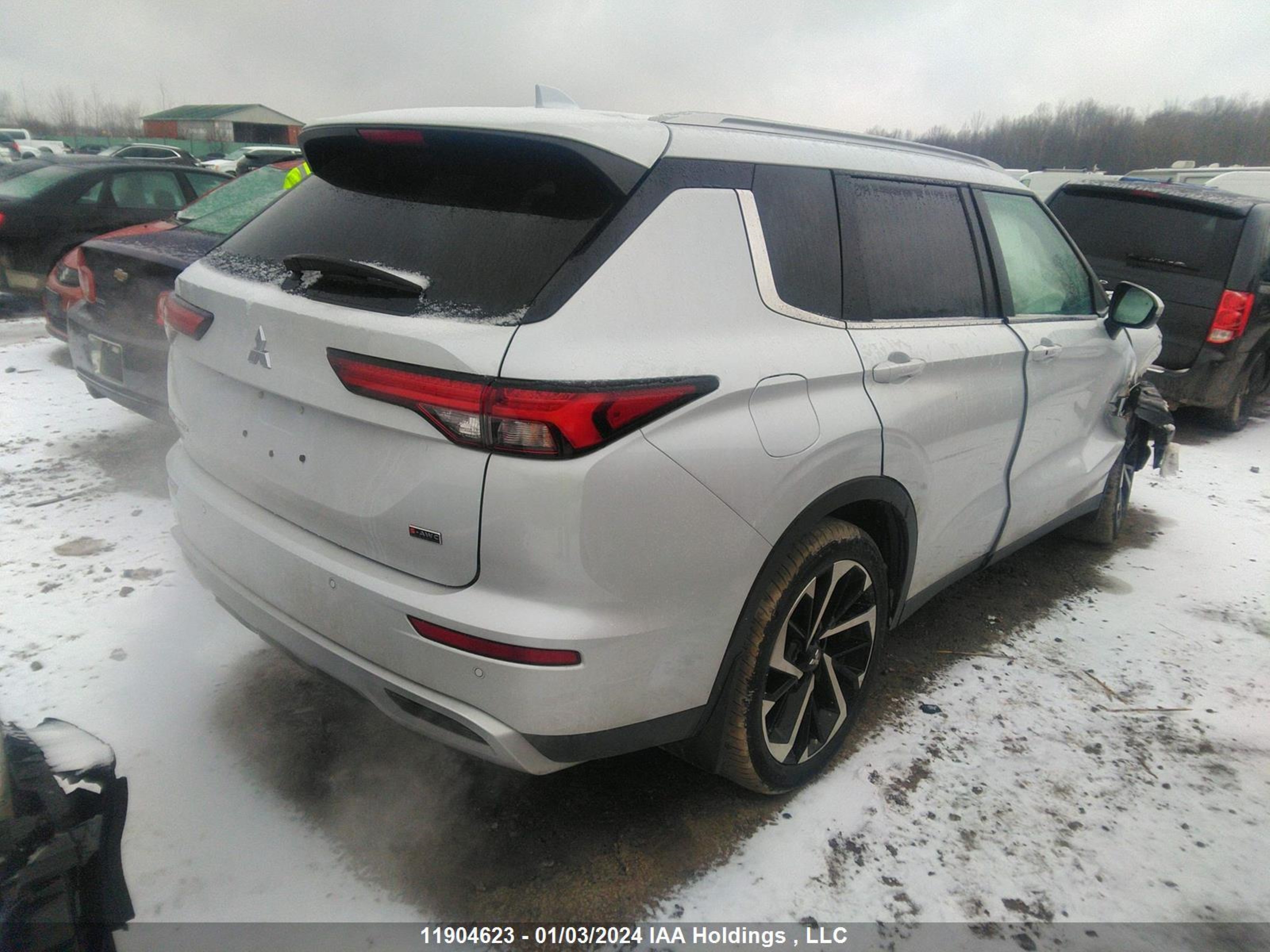 Photo 3 VIN: JA4J4UA86NZ605271 - MITSUBISHI OUTLANDER 