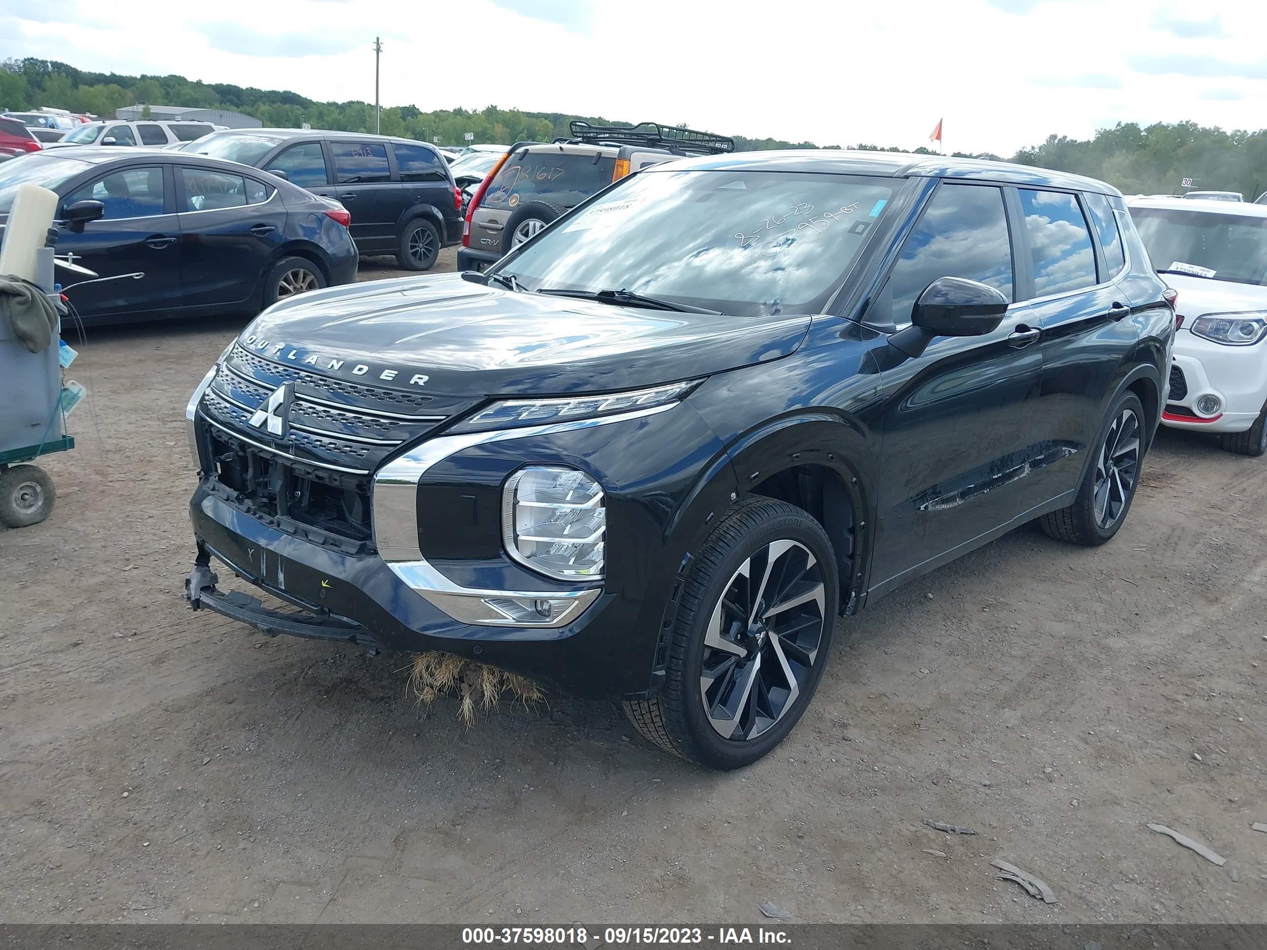 Photo 1 VIN: JA4J4UA88PZ007959 - MITSUBISHI OUTLANDER 