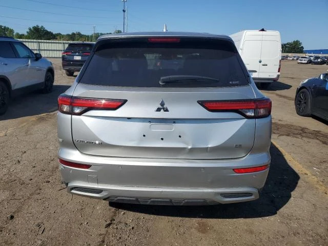 Photo 5 VIN: JA4J4UA8XPZ023905 - MITSUBISHI OUTLANDER 