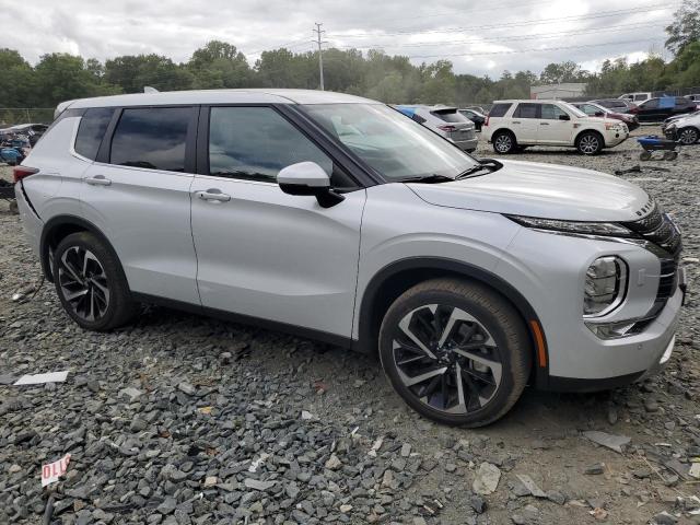 Photo 3 VIN: JA4J4VA80RZ045470 - MITSUBISHI OUTLANDER 