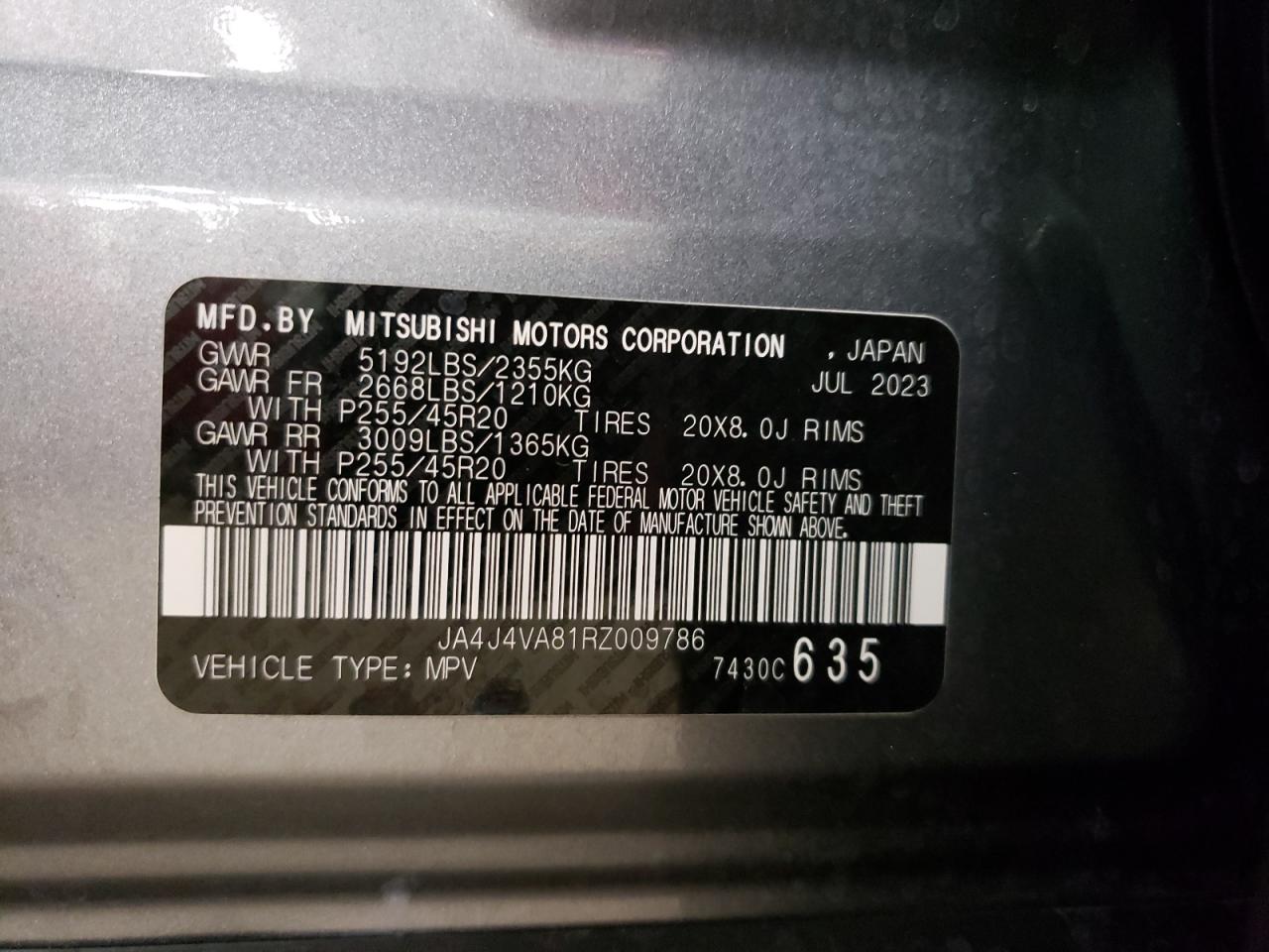 Photo 12 VIN: JA4J4VA81RZ009786 - MITSUBISHI OUTLANDER 