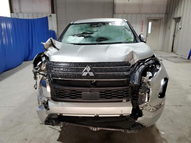 Photo 4 VIN: JA4J4VA82RZ042747 - MITSUBISHI OUTLANDER 