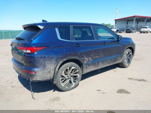 Photo 3 VIN: JA4J4VA84RZ025755 - MITSUBISHI OUTLANDER 