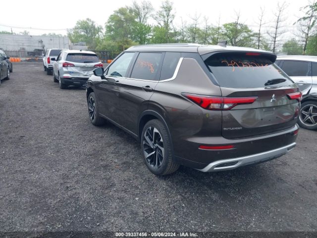 Photo 2 VIN: JA4J4VA86NZ075650 - MITSUBISHI OUTLANDER 