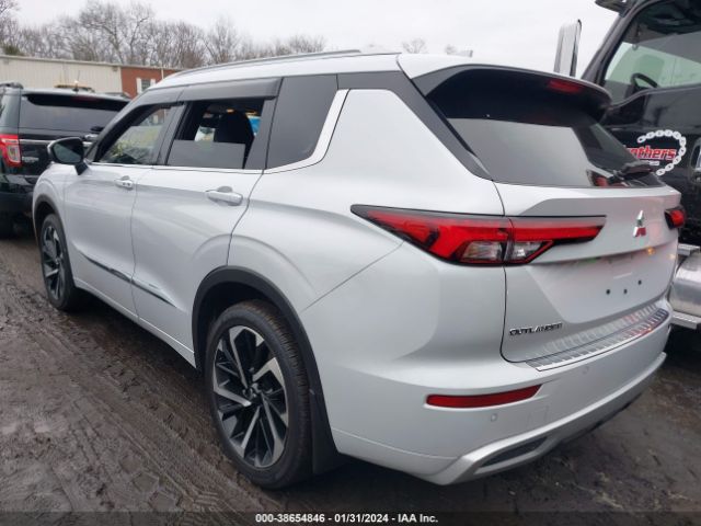 Photo 2 VIN: JA4J4VA86PZ036723 - MITSUBISHI OUTLANDER 