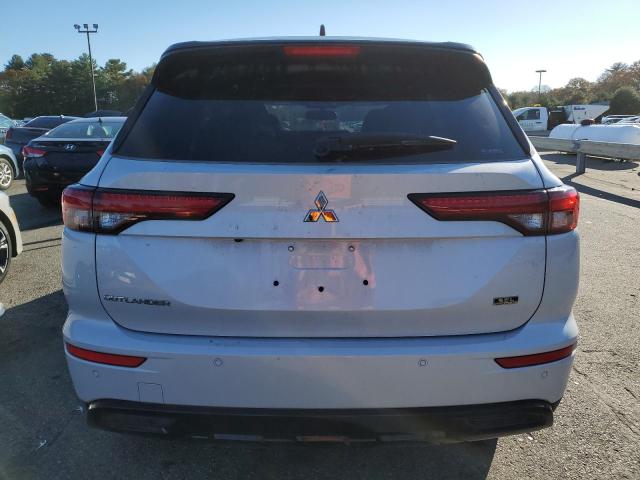 Photo 5 VIN: JA4J4VA86PZ048130 - MITSUBISHI OUTLANDER 