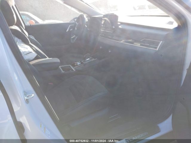 Photo 4 VIN: JA4J4VA86RZ039737 - MITSUBISHI OUTLANDER 