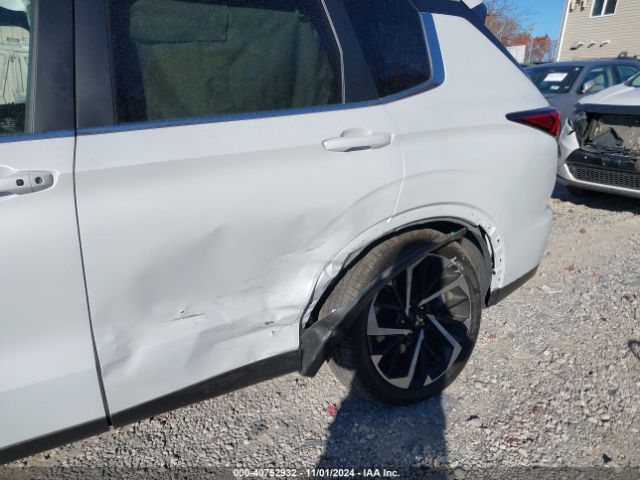 Photo 5 VIN: JA4J4VA86RZ039737 - MITSUBISHI OUTLANDER 