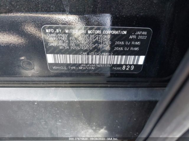 Photo 8 VIN: JA4J4VA87NZ617757 - MITSUBISHI OUTLANDER 