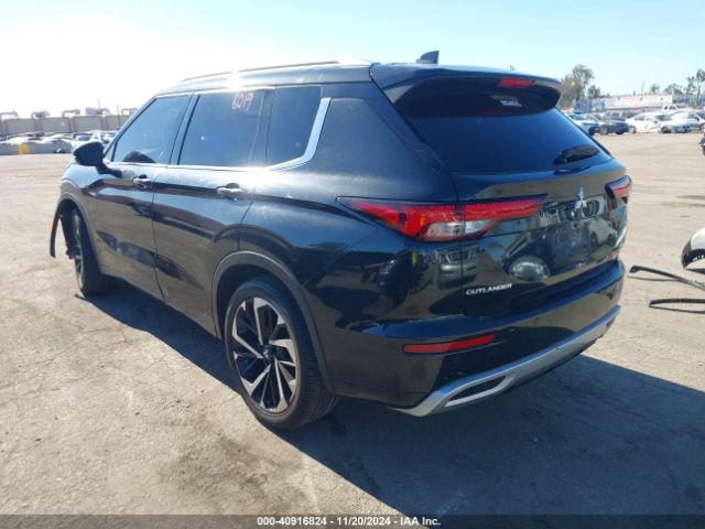 Photo 2 VIN: JA4J4VA89NZ006998 - MITSUBISHI OUTLANDER 