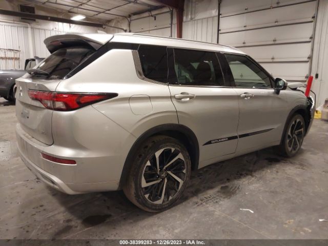 Photo 3 VIN: JA4J4VA89NZ038995 - MITSUBISHI OUTLANDER 