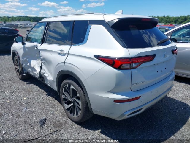 Photo 2 VIN: JA4J4WA88RZ016708 - MITSUBISHI OUTLANDER 