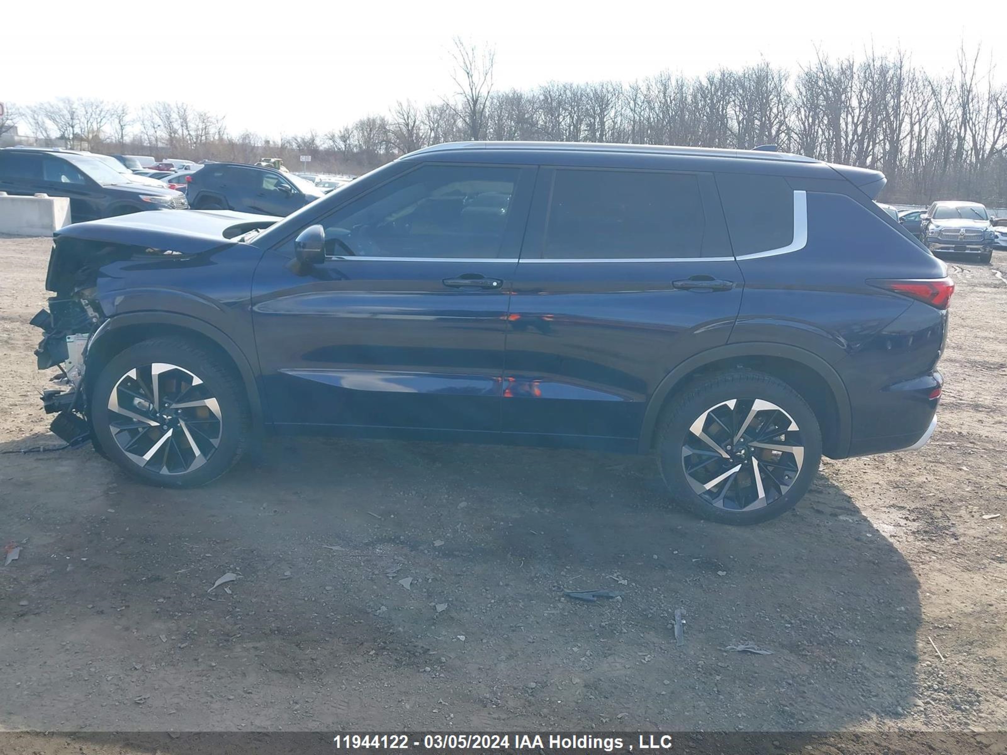 Photo 14 VIN: JA4J4WA89RZ605105 - MITSUBISHI OUTLANDER 