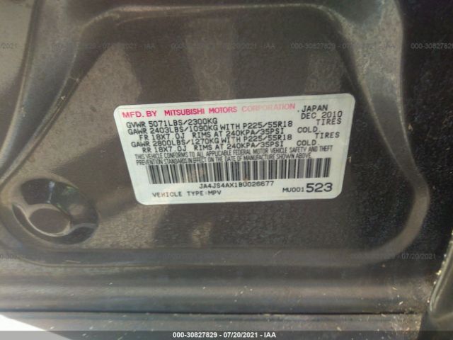 Photo 8 VIN: JA4JS4AX1BU026677 - MITSUBISHI OUTLANDER 