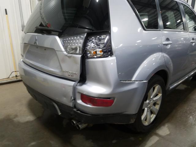 Photo 8 VIN: JA4JS4AX3AZ005931 - MITSUBISHI OUTLANDER 