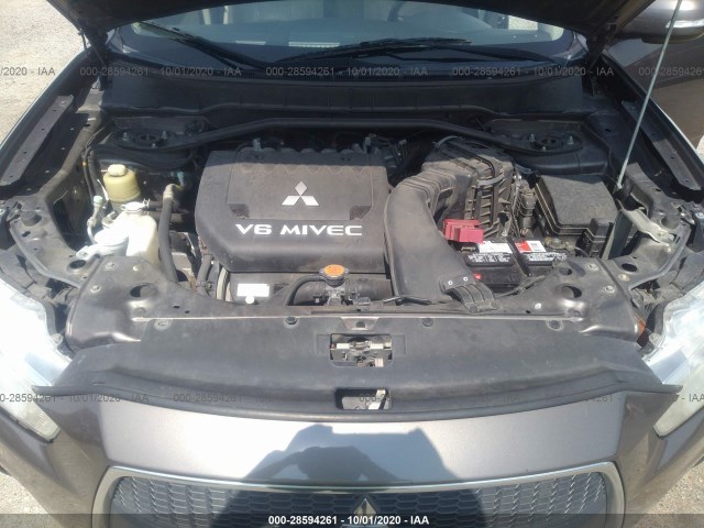 Photo 9 VIN: JA4JS4AX4BU012417 - MITSUBISHI OUTLANDER 