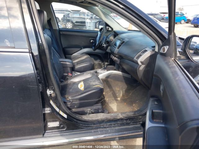 Photo 4 VIN: JA4JS4AX4BU036197 - MITSUBISHI OUTLANDER 