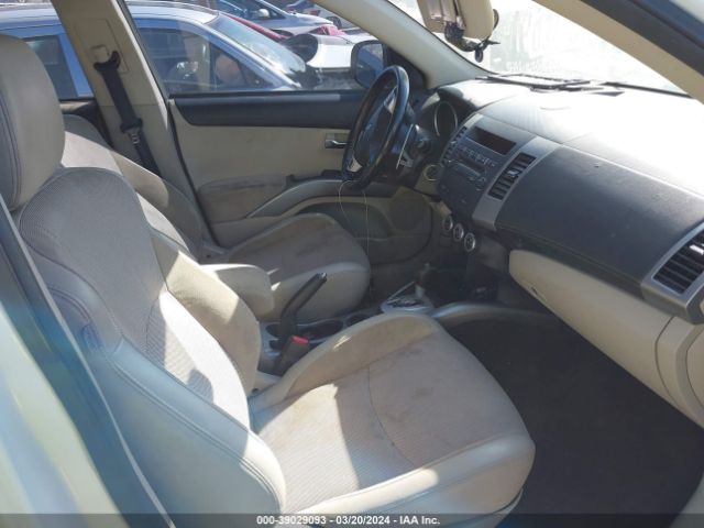 Photo 4 VIN: JA4JS4AX8CU001552 - MITSUBISHI OUTLANDER 