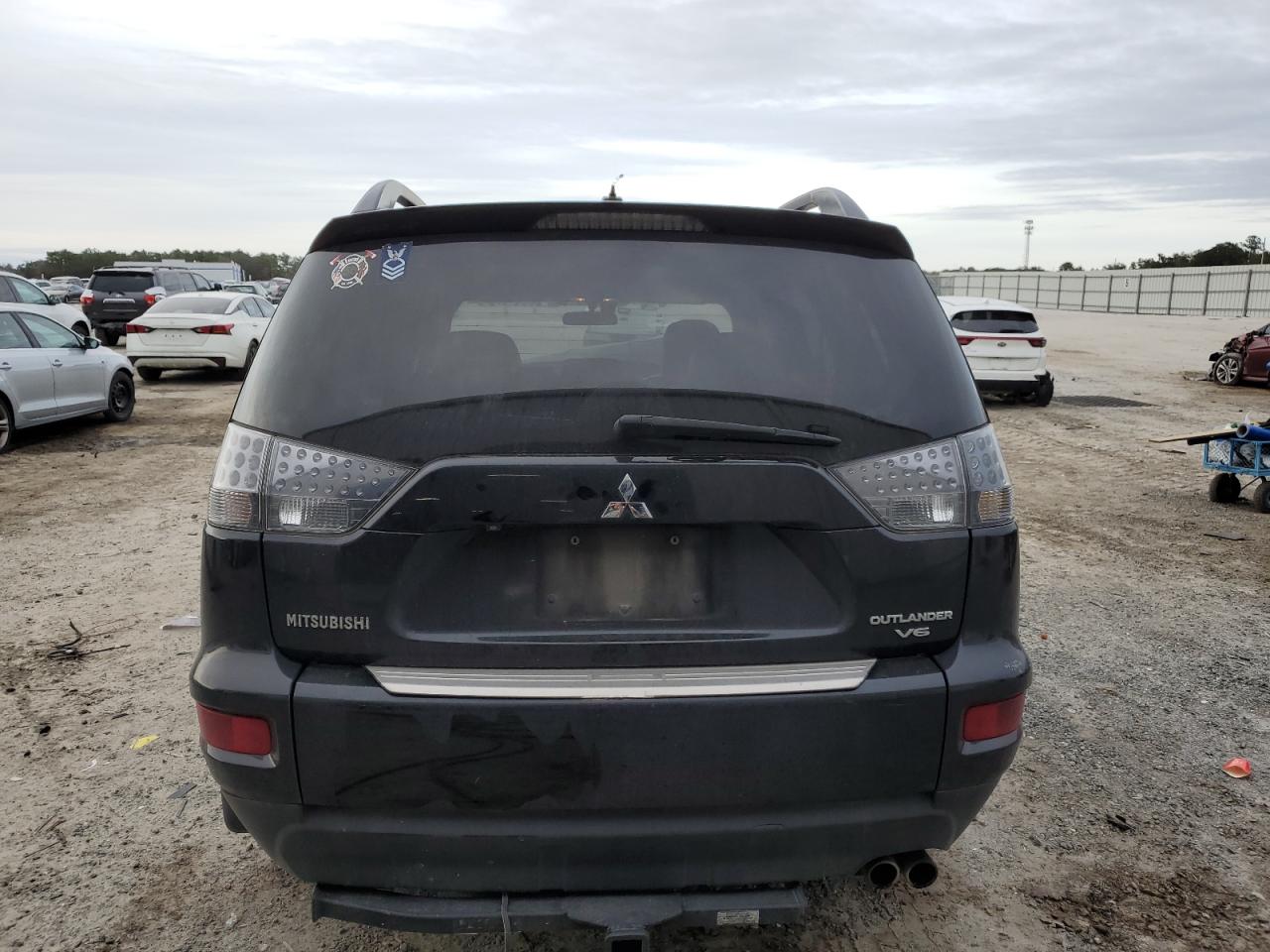 Photo 5 VIN: JA4JS4AX9AZ017193 - MITSUBISHI OUTLANDER 