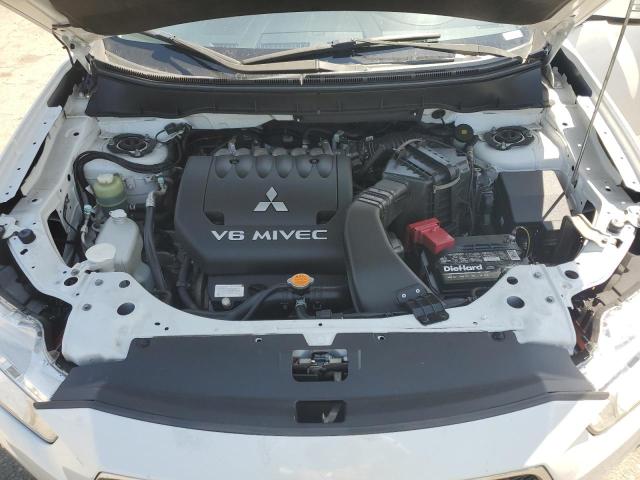 Photo 11 VIN: JA4JS4AX9CU008266 - MITSUBISHI OUTLANDER 