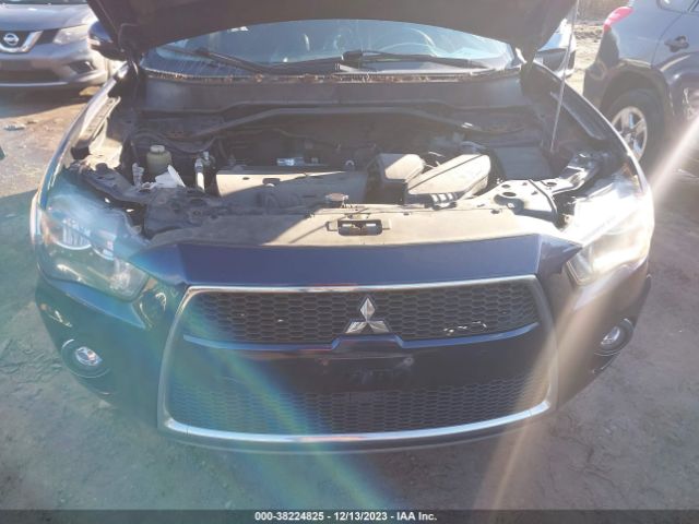 Photo 5 VIN: JA4JT3AW0BU037295 - MITSUBISHI OUTLANDER 