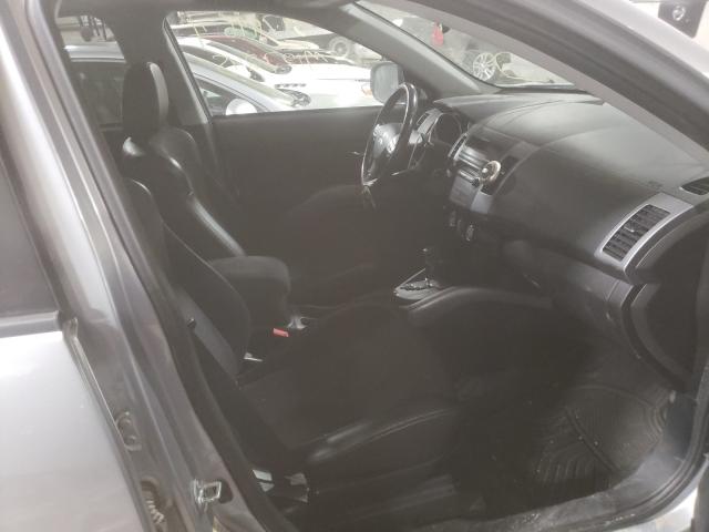 Photo 4 VIN: JA4JT3AW1AZ013718 - MITSUBISHI OUTLANDER 