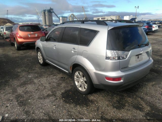 Photo 2 VIN: JA4JT3AW2BU006999 - MITSUBISHI OUTLANDER 