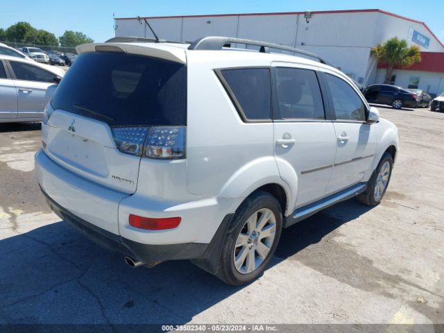 Photo 3 VIN: JA4JT3AW3AZ007483 - MITSUBISHI OUTLANDER 