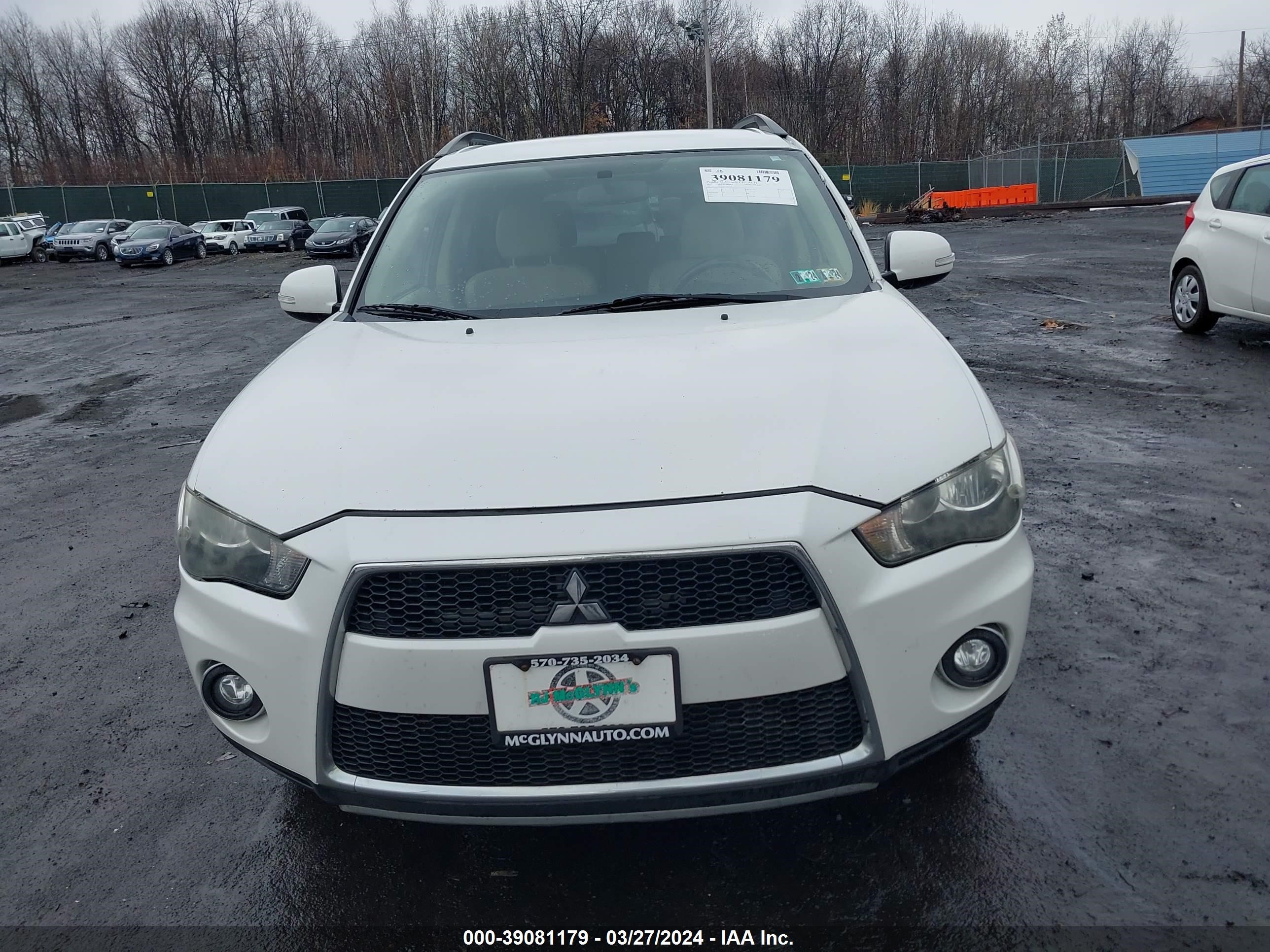 Photo 5 VIN: JA4JT3AW3BU016344 - MITSUBISHI OUTLANDER 