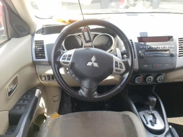 Photo 8 VIN: JA4JT3AW3BU019129 - MITSUBISHI OUTLANDER 