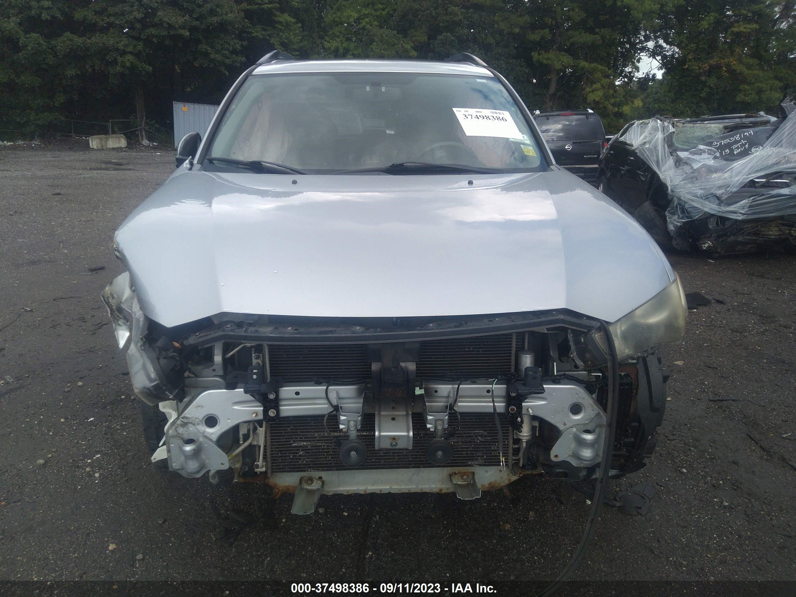 Photo 12 VIN: JA4JT3AW6AZ009938 - MITSUBISHI OUTLANDER 