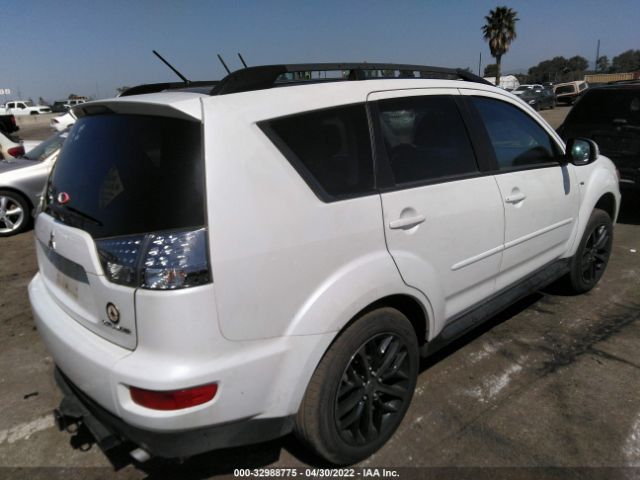 Photo 3 VIN: JA4JT3AX6CU608881 - MITSUBISHI OUTLANDER 