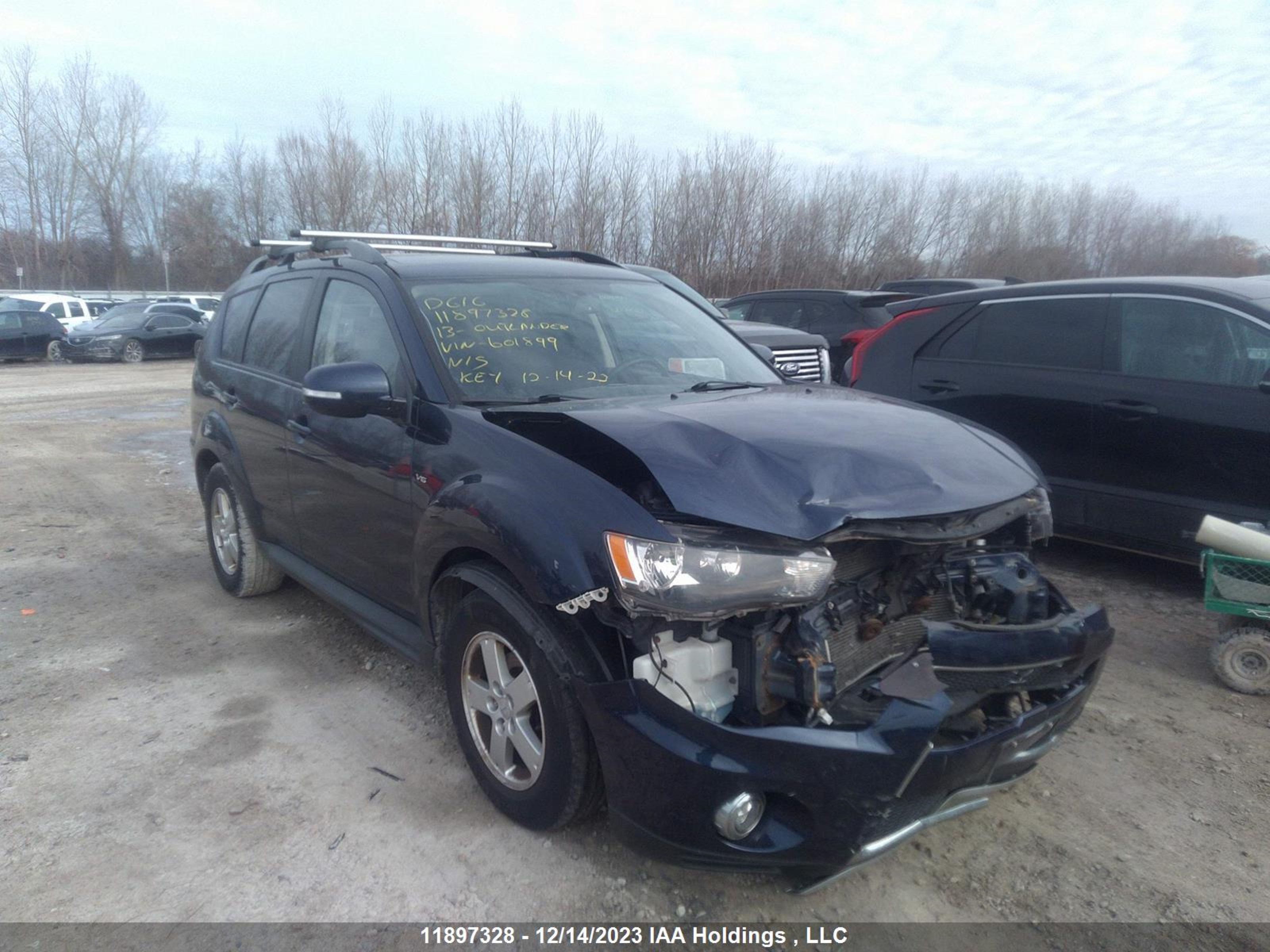 Photo 0 VIN: JA4JT3AXXDU601899 - MITSUBISHI OUTLANDER 