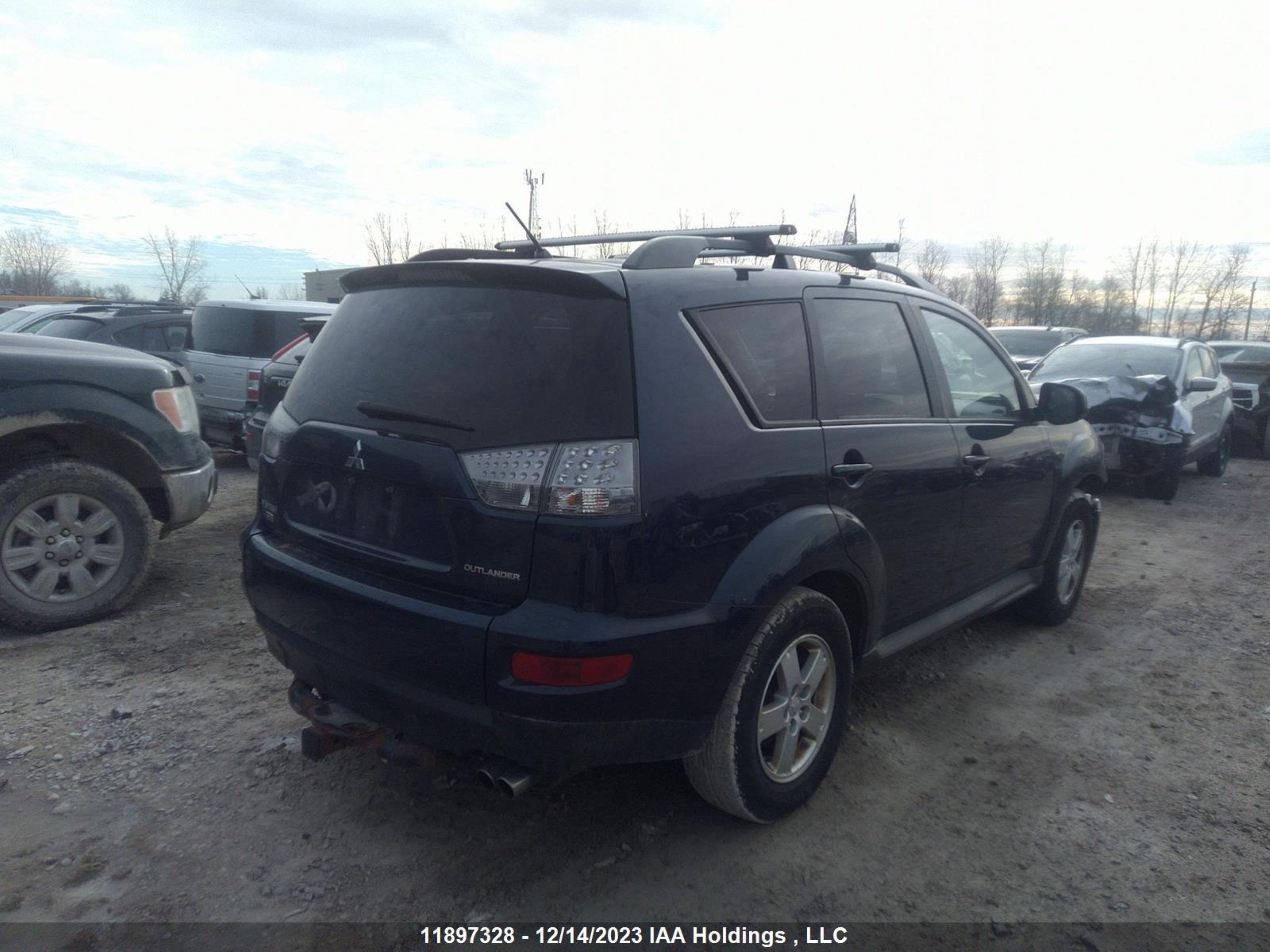 Photo 3 VIN: JA4JT3AXXDU601899 - MITSUBISHI OUTLANDER 