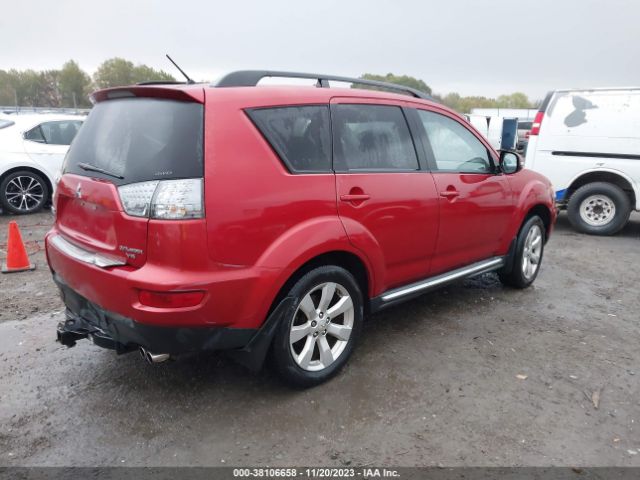 Photo 3 VIN: JA4JT4AX2AZ012155 - MITSUBISHI OUTLANDER 