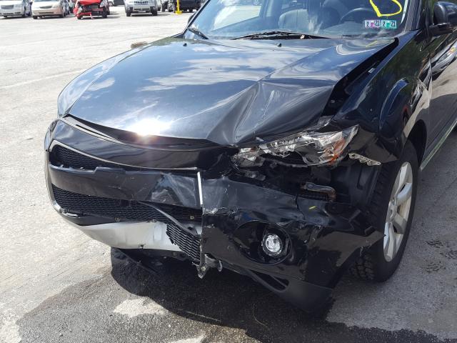 Photo 8 VIN: JA4JT4AX8AZ006750 - MITSUBISHI OUTLANDER 