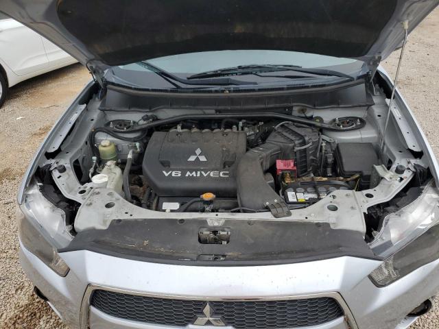 Photo 11 VIN: JA4JT4AXXAZ006281 - MITSUBISHI OUTLANDER 