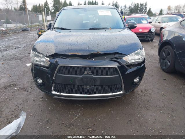 Photo 5 VIN: JA4JT5AX0BU017858 - MITSUBISHI OUTLANDER 