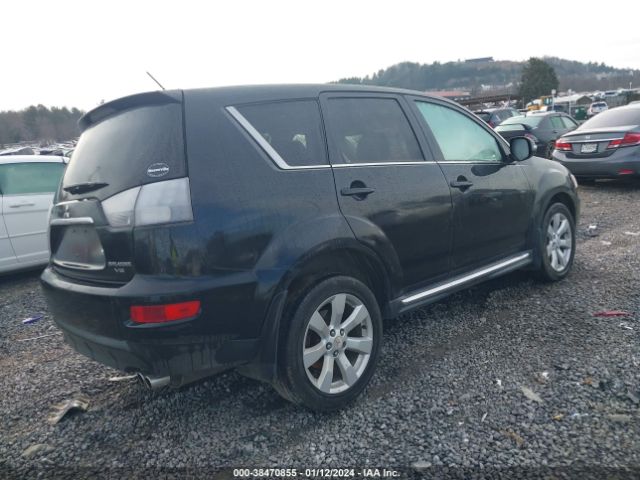 Photo 3 VIN: JA4JT5AX2AZ003428 - MITSUBISHI OUTLANDER 