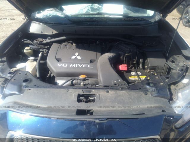 Photo 9 VIN: JA4JT5AX5BU037801 - MITSUBISHI OUTLANDER 