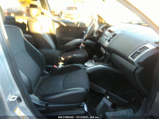 Photo 4 VIN: JA4JT5AX6CU025531 - MITSUBISHI OUTLANDER 