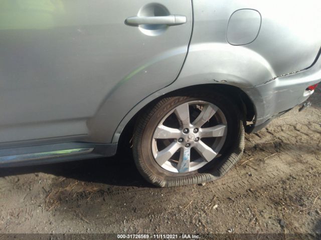 Photo 5 VIN: JA4JT5AX7BU013256 - MITSUBISHI OUTLANDER 