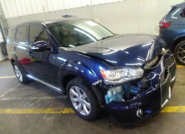 Photo 0 VIN: JA4JT5AX8AZ011212 - MITSUBISHI OUTLANDER 