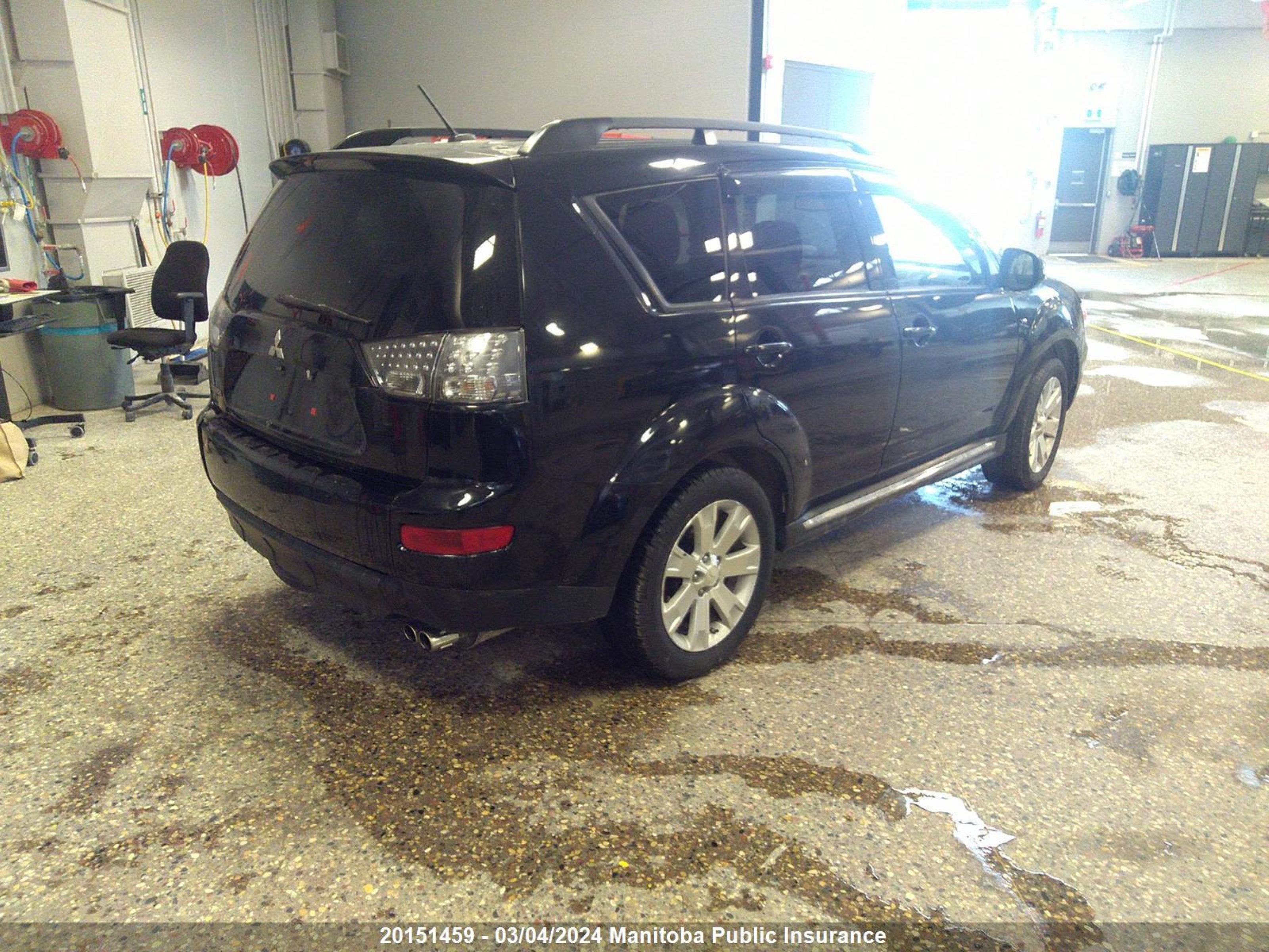 Photo 3 VIN: JA4JT5AX9CU600561 - MITSUBISHI OUTLANDER 