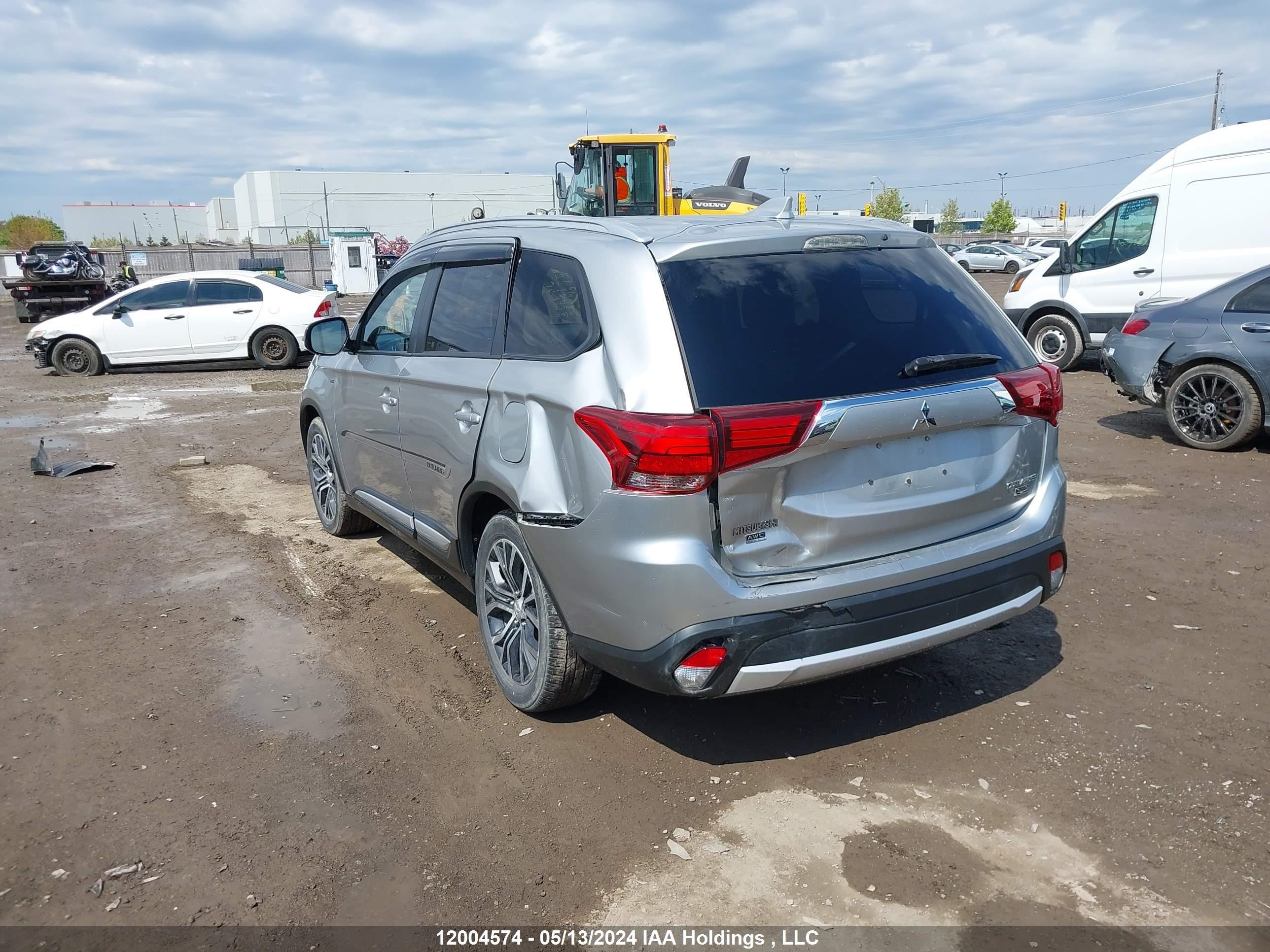 Photo 2 VIN: JA4JZ3AX1JZ609516 - MITSUBISHI OUTLANDER 