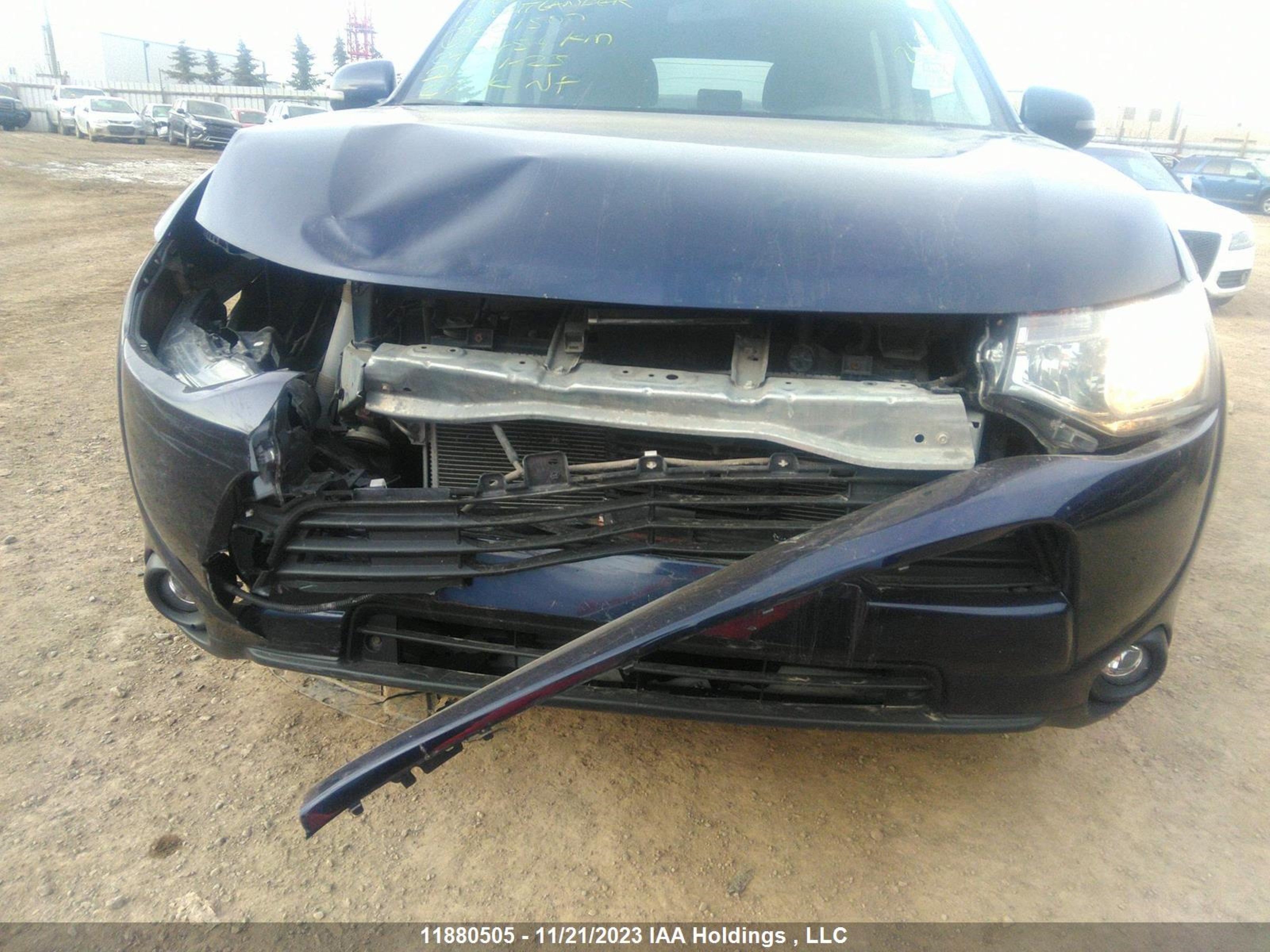 Photo 5 VIN: JA4JZ3AX4EZ601500 - MITSUBISHI OUTLANDER 