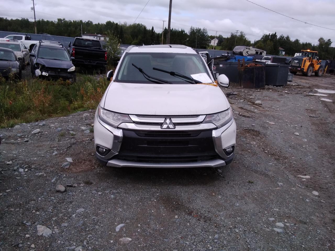 Photo 10 VIN: JA4JZ3AX6GZ608662 - MITSUBISHI OUTLANDER 