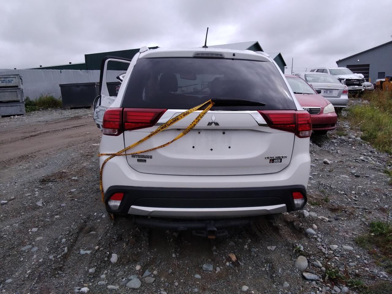 Photo 5 VIN: JA4JZ3AX6GZ608662 - MITSUBISHI OUTLANDER 