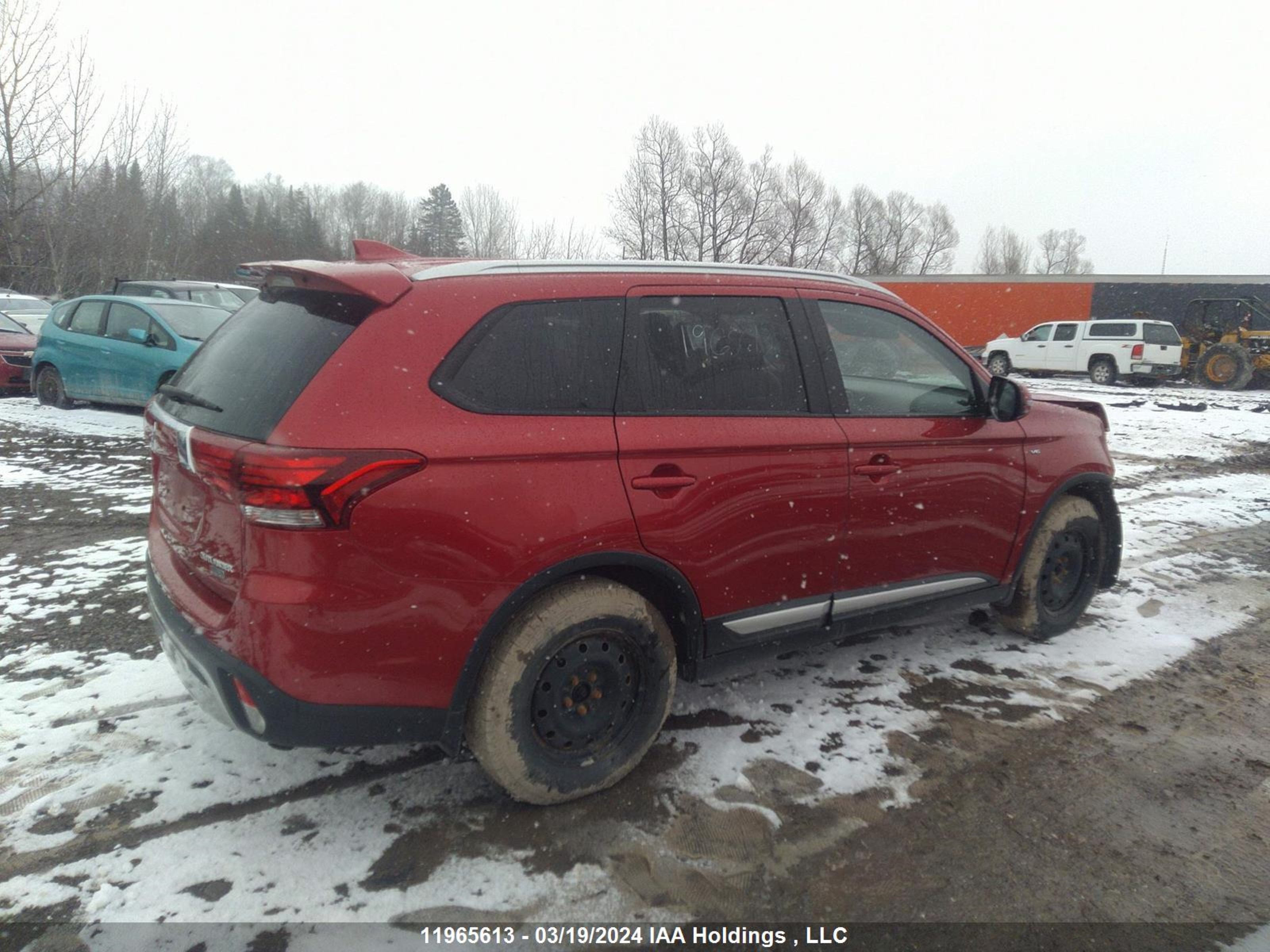 Photo 3 VIN: JA4JZ3AX7KZ603995 - MITSUBISHI OUTLANDER 